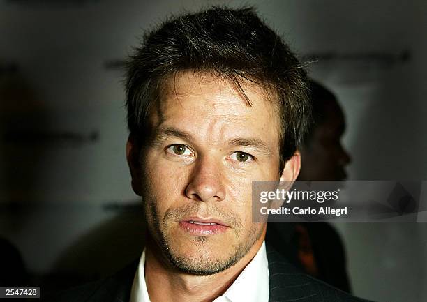 Actor Mark Wahlberg arrives at the gala dinner to raise funds for "A Place Called Home" charity September 29, 2003 in Los Angeles, California. "A...