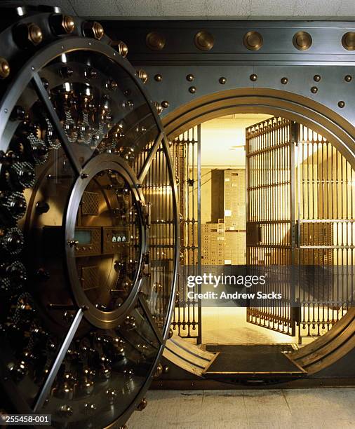 safe deposit box vault in bank - safe stock-fotos und bilder