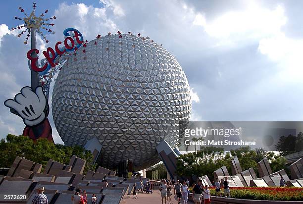 Guests leave Walt Disney World's Epcot October 8, 2003 near Orlando, Florida.