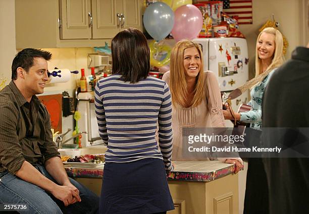 The cast, Matt LeBlanc, Courteney Cox Arquette, , Jennifer Aniston, , and Lisa Kudrow, , of the hit NBC series "Friends" perform during one of their...