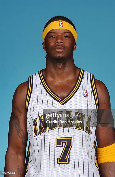 Jermaine Oneal Poses Photos and Premium High Res Pictures - Getty Images