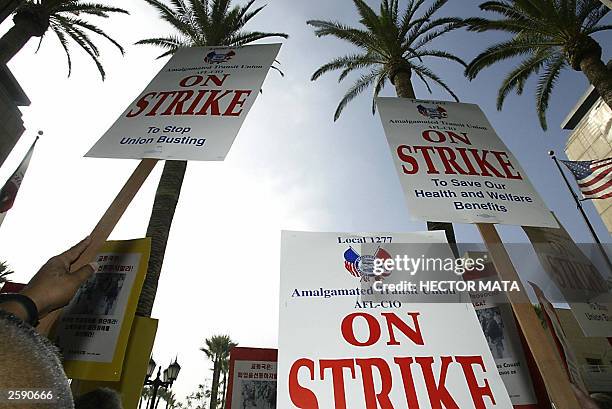 Bus Rider Sign 93 Los Angeles Bus Riders Union Stock Photos, High-Res Pictures, and ...