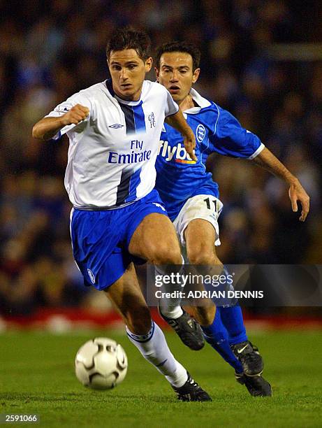 Birmingham City''s Stan Lazaridis chases Chelsea''s Frank Lampard during the Premiership match against Chelsea at St. Andrews in Birmingham 14...