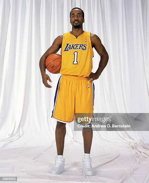 65 Maurice Carter (Basketball) Stock Photos, HighRes Pictures, and