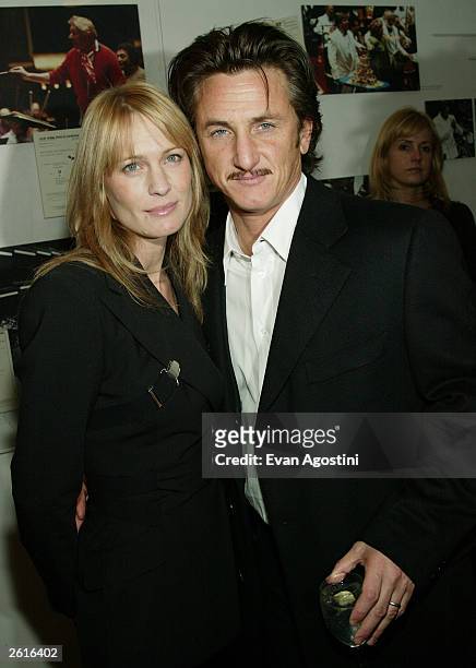 Actor Sean Penn and wife Robin Wright Penn attend the New York Film Festival closing night premiere of "21 Grams" at Avery Fisher Hall, Lincoln...