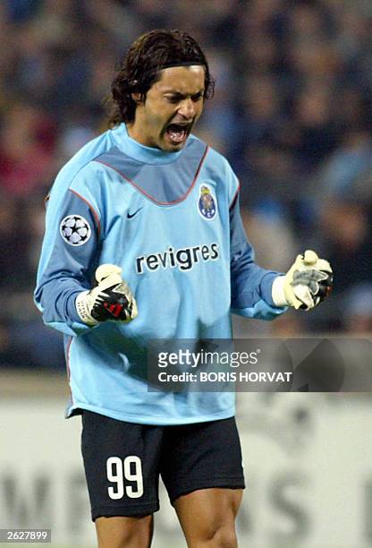 Porto goalkeeper Vitor Baia reacts during his Champions League match against Olympique Marseille, 22 October 2003 at velodrome stadium in Marseille....