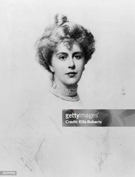 Alice Keppel , the wife of Lieutenant Colonel George Keppel and mistress of Edward VII when Prince of Wales.