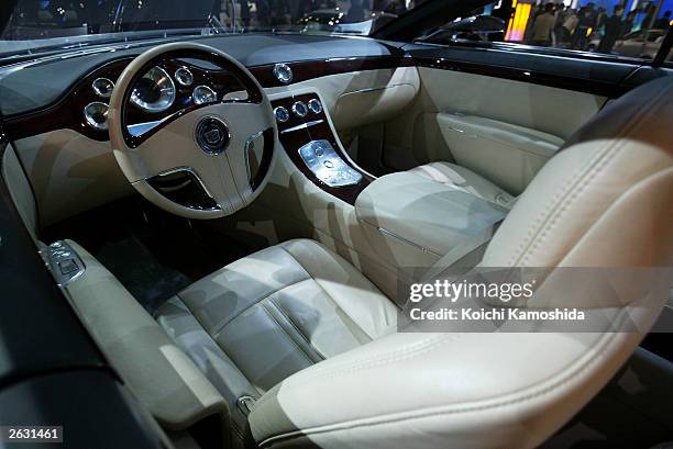 General Motors'concept car Cadillac 'Sixteen' interior is displayed at the Tokyo Motor Show 2003 in Makuhari, East of Tokyo October 23, 2003 in...