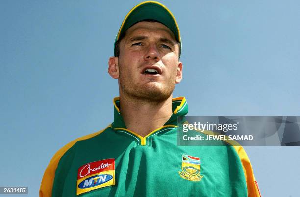 South African cricket team captain Graeme Smith addresses a press conference during a practice session at the Iqbal Stadium in Faisalabad, 23 October...