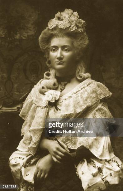 Waxwork of Swiss wax modeller Marie Tussaud . In 1835 she set up a permanent exhibition in Baker Street, which was burned down in 1925 and re-opened...
