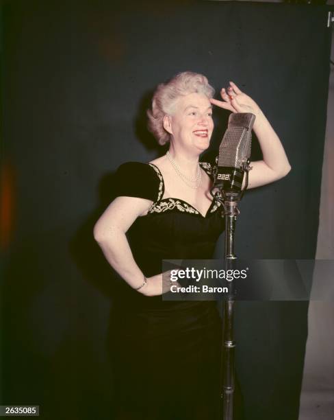 English comic actress and singer Gracie Fields.