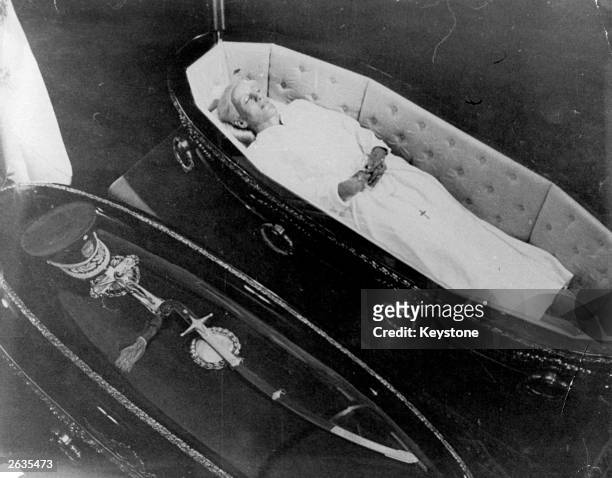 The bodies of Argentinian President Juan Domingo Peron and his first wife Eva Peron, known as Evita, at the Presidential Residence in Buenos Aires...