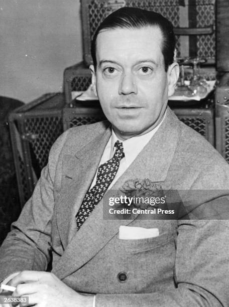 American Cole Porter , one of the outstanding composers and lyricists of 20th century musical theatre.