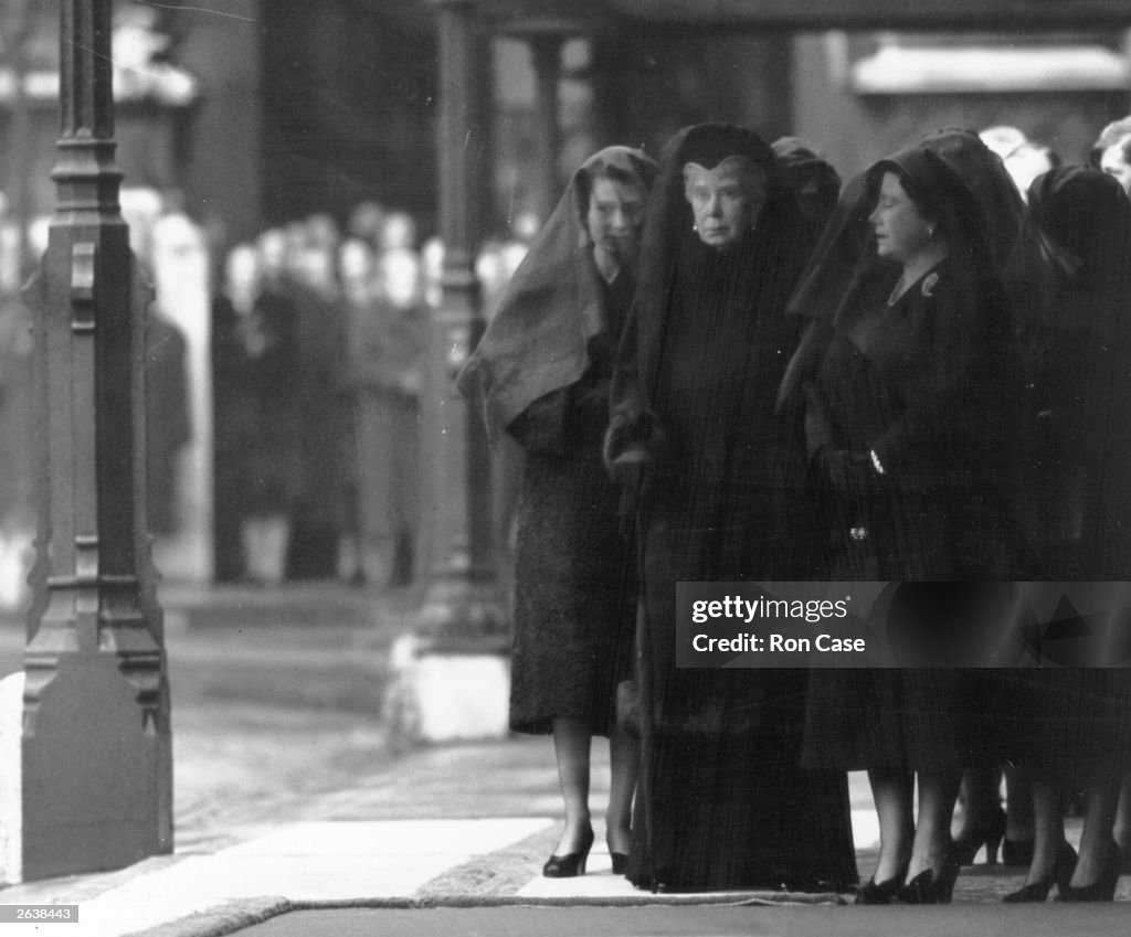 Three Queens In Mourning