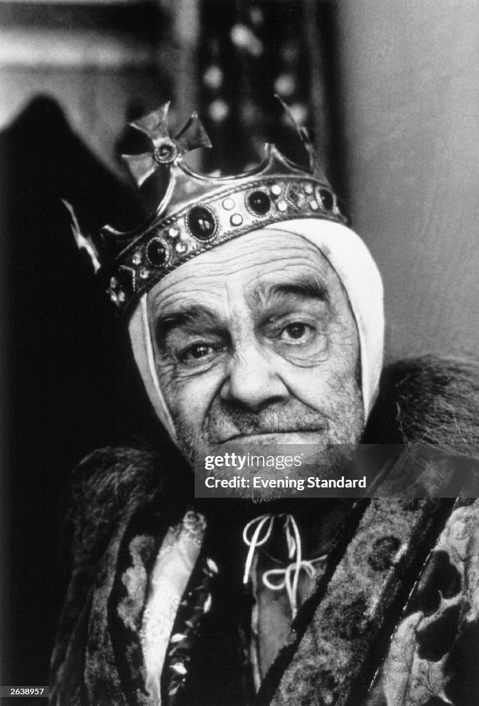 Max Wall , English actor and comedian, on the set of Jabberwocky ...