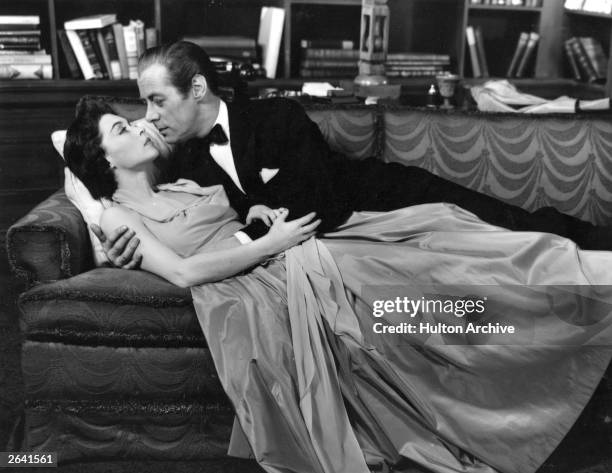 Lilli Palmer in the stage production of 'Bell, Book and Candle', with English actor Rex Harrison. Original Publication: People Disc - HN0294