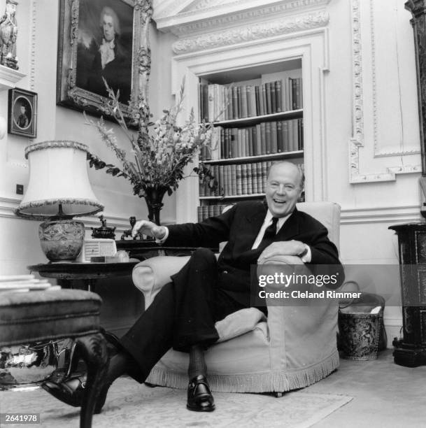 Lord Rothermere Desk Viscount Rothermere Photos and Premium High Res Pictures - Getty Images