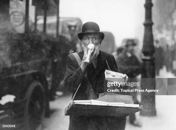 At Christmas toy hawkers, like this one on Ludgate Hill and Holborn, thronged the streets of London.