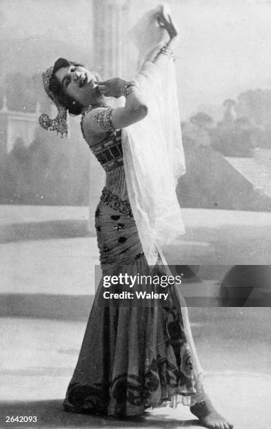 The infamous Dutch spy Mata Hari, real name Margarete Geertruida Zelle who was born in Leeuwarden and became a dancer in France is performing the...