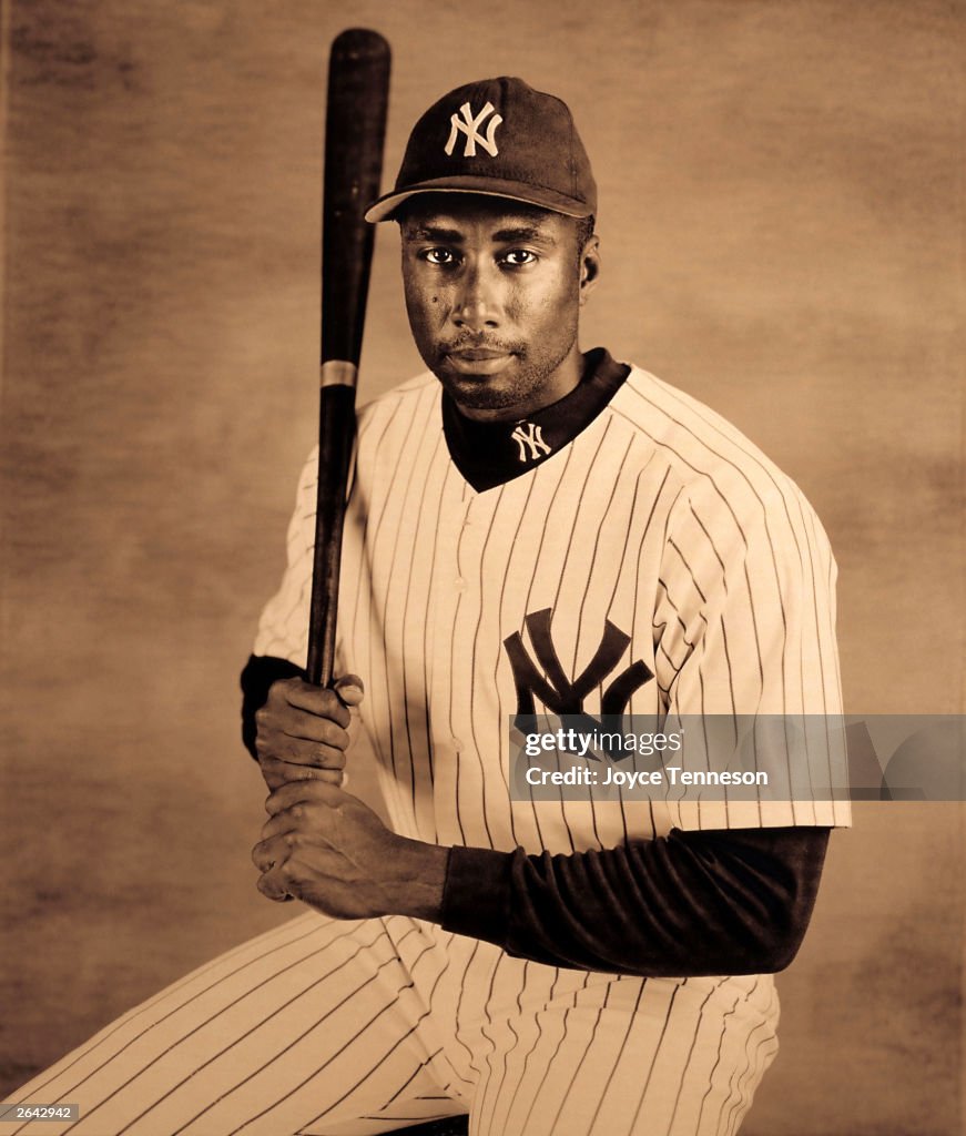 Bernie Williams Rockets Yankee baseball player, Bernie Williams poses for a portrait on... News ...