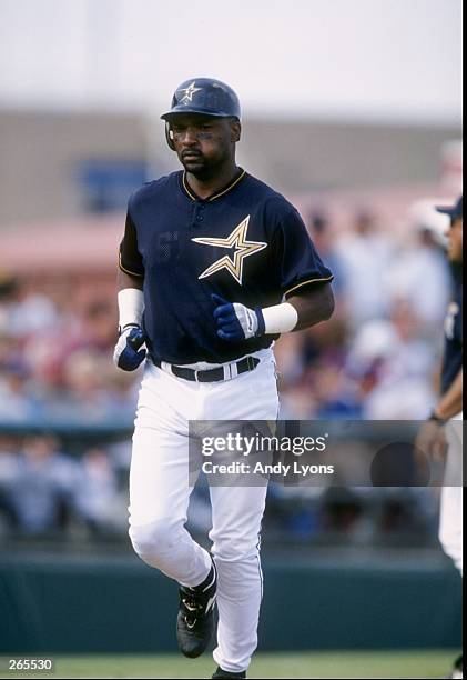 Outfielder Dave Clark of the Houston Astros in action during a spring training game against the Atlanta Braves at the Osceola County Stadium in...