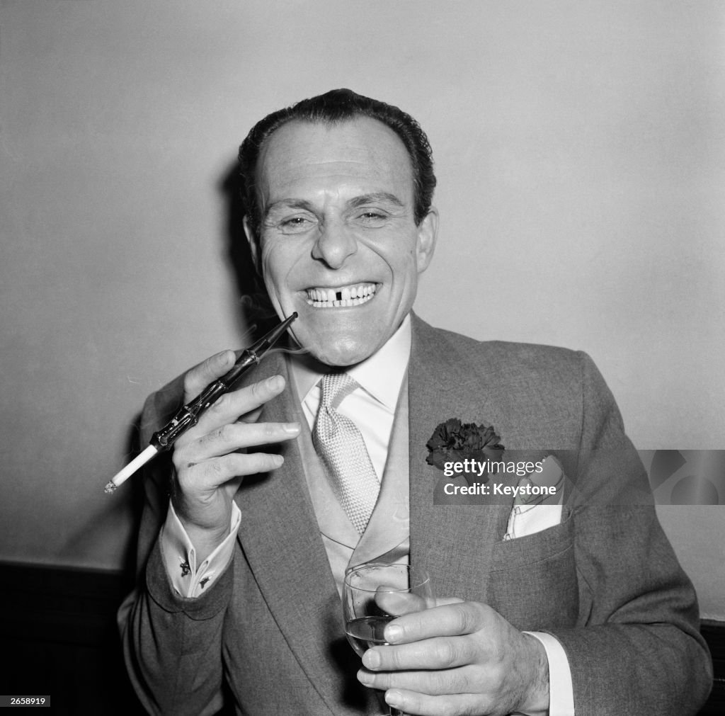 English Actor comedian Terry Thomas Real Name Thomas Terry News english-actor-comedian-terry-thomas-real-name-thomas-terry-news