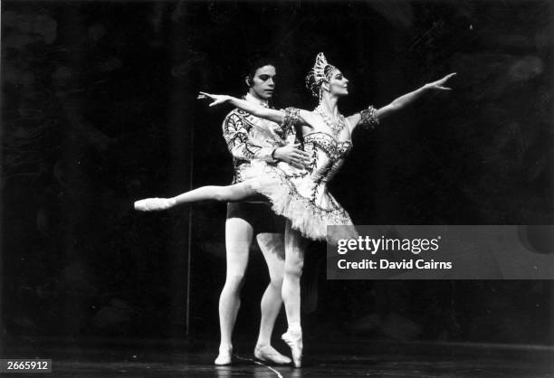 Anthony James Dowell and Antoinette Sibley of the Royal Ballet dance a 'pas de deux' during a performance of Tchaikovsky's 'The Nutcracker'.