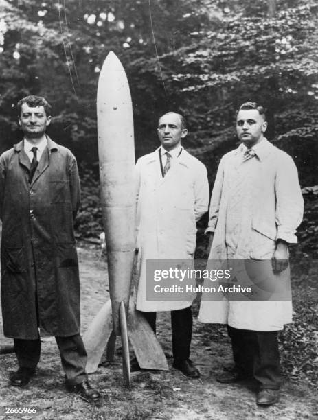 Early German Rockets V2 Missile Photos and Premium High Res Pictures - Getty Images