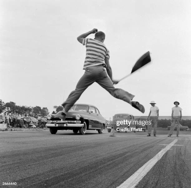 American Rag Racing 243 Drag Race Flag Stock Photos, High-Res Pictures, and Images - Getty ...