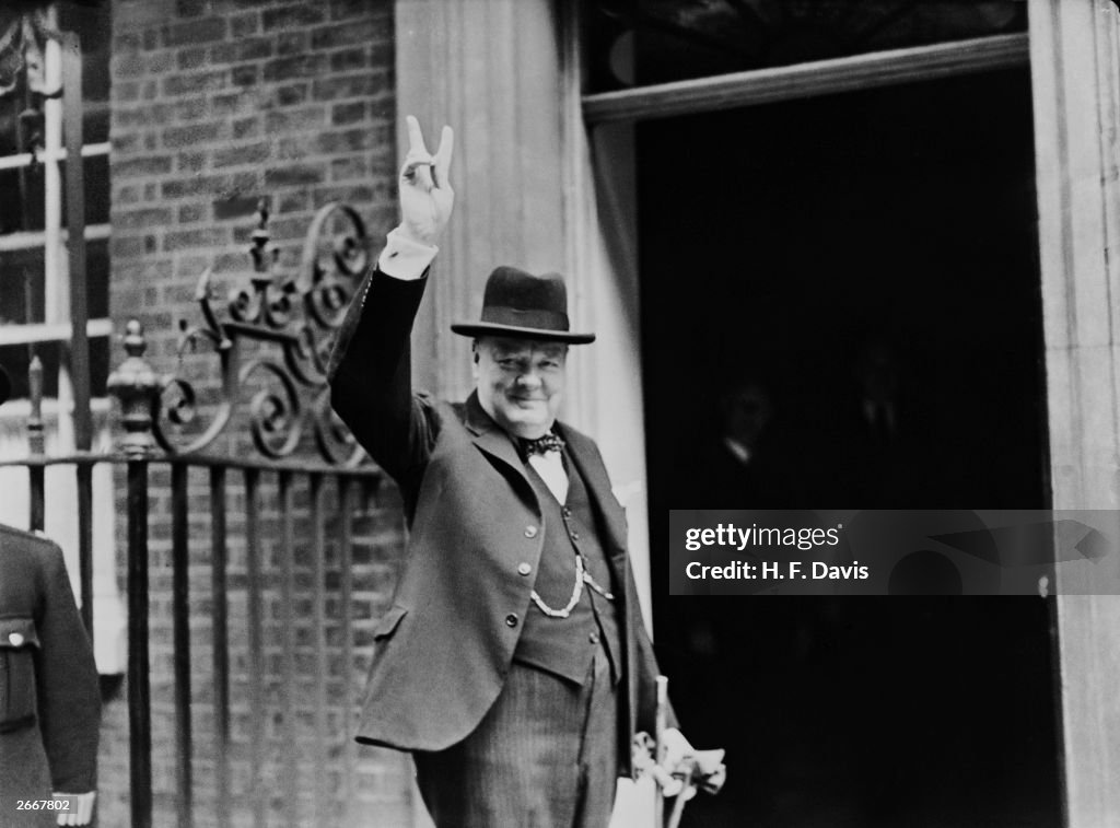 Churchill's V Sign