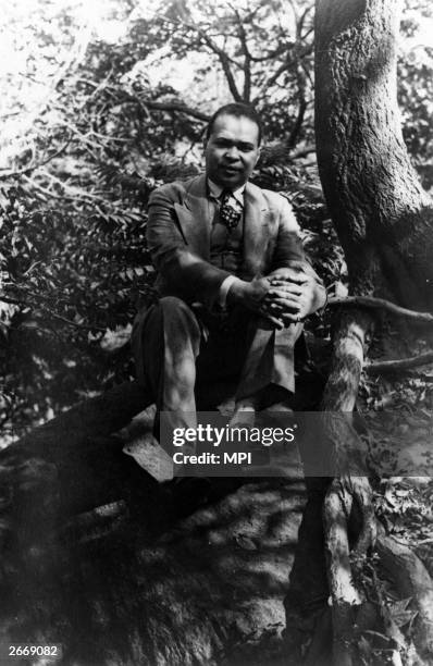 African-American poet Countee Cullen , a leading figure in the Harlem Renaissance.