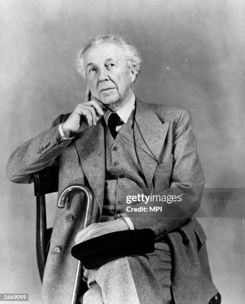 American architect Frank Lloyd Wright .