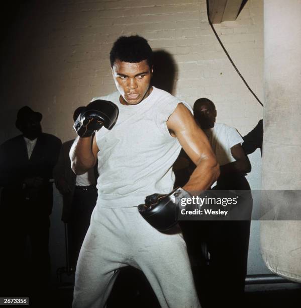 M Ali Rms 399 Muhammad Ali Army Stock Photos, High-Res Pictures, and Images ...