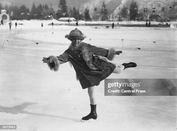 Norwegian ice-skater Sonja Henie on the ice at Chamonix during the Winter Olympics, 24th January - 5th February 1924. At 11-years-old, Henie was the...