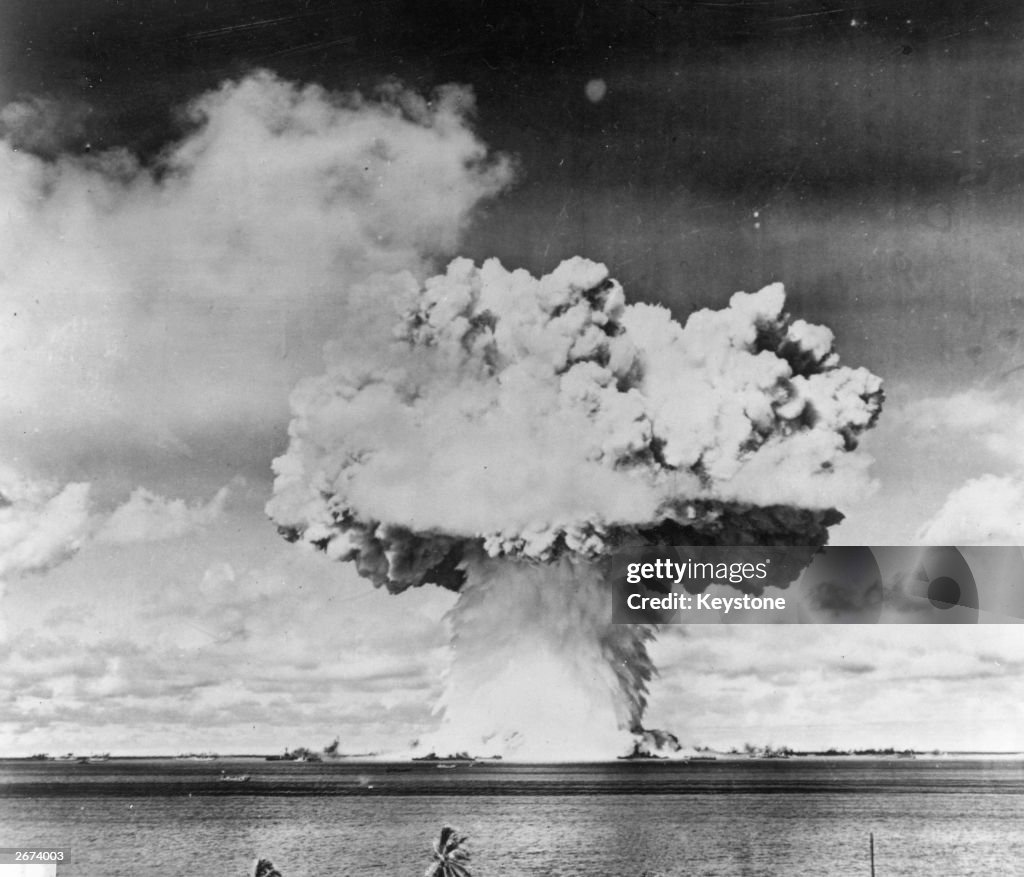 67 Explosion An atomic bomb test explosion off Bikini Atoll, Micronesia. News Photo ...
