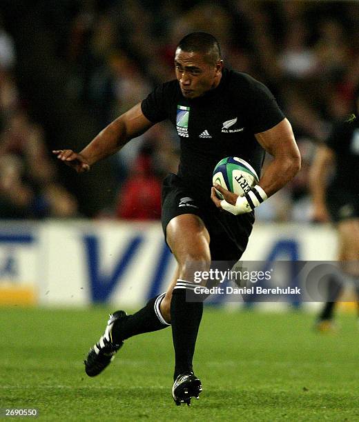 Jerry Rugby Player Jerry Collins Rugby Photos and Premium High Res Pictures - Getty Images