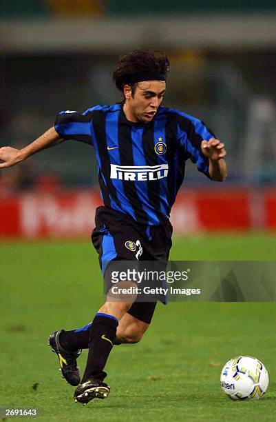 Alvaro Recoba of Inter in action during the Serie A 8th Round League match between Chievo and Inter November 2, 2003 at the Bentegodi Stadium in...