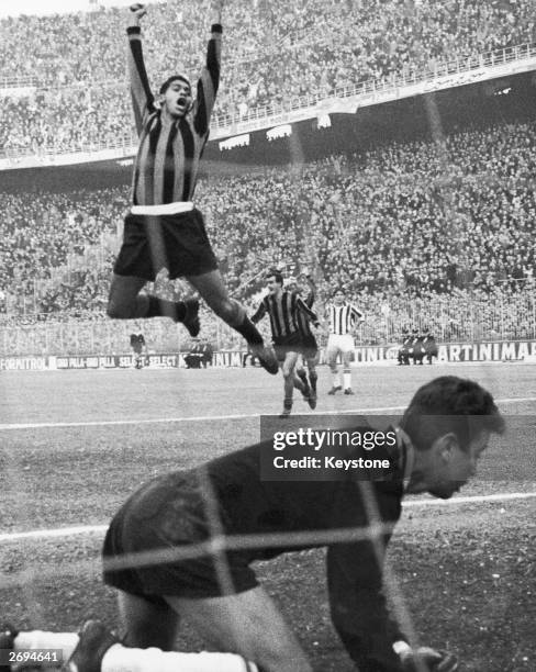 Brazilian footballer Jair celebrating after scoring a goal for Inter Milan against Juventus.