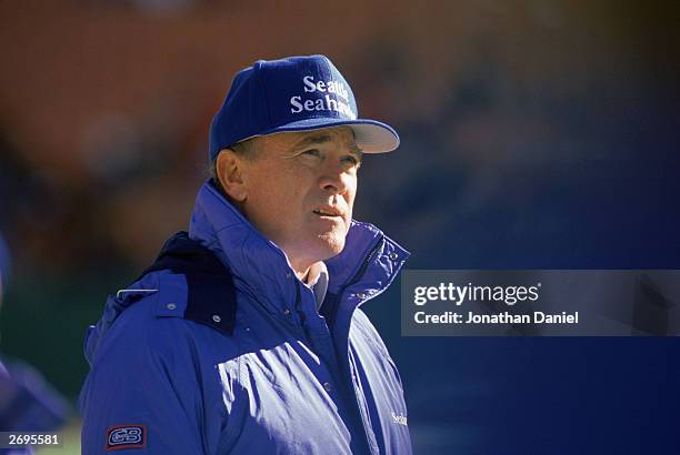 Head coach Chuck Knox of the Seattle Seahawks watches the NFL game against the Kansas City Chiefs at Arrowhead Stadium on November 20, 1988 in Kansas...