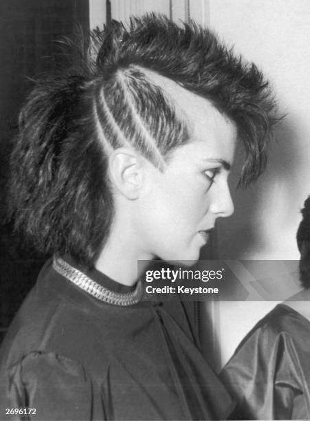 Mohican hairstyle by Japanese hairstylist Tokio Kumagai.