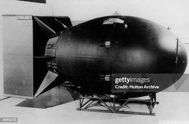 Side view of the 'Fat Man' atomic bomb, the kind that the US dropped on Nagasaki, Japan, on August 9 killing 40,000 people, during World War II . The...