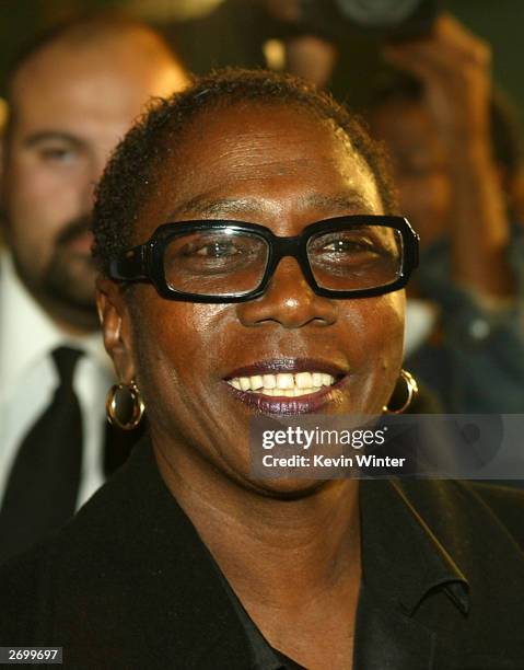 Producer Afeni Shakur attends the film premiere of "Tupac Resurrection" at the Cinerama Dome Theater on November 4, 2003 in Hollywood, California.