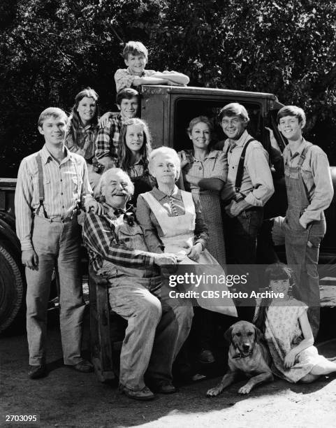 Cast portrait from the fourth seeason of the televsion series 'The Waltons' showing stars Will Geer, Ellen Corby, Kami Cutler , Richard Thomas, Mary...