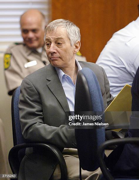 Millionaire murder defendant Robert Durst sits in State District Judge Susan Criss court November 10, 2003 at the Galveston County Courthouse in...