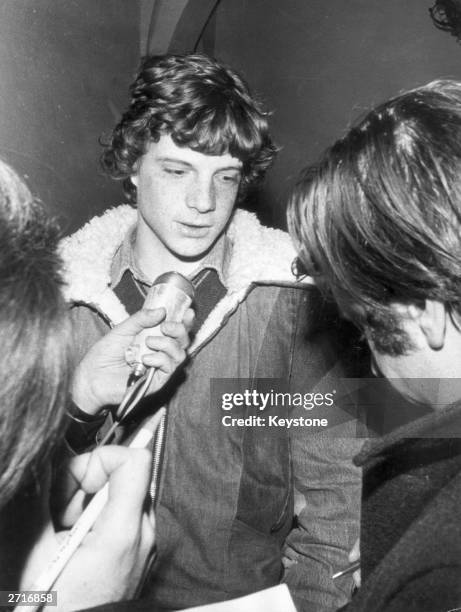 Paul Getty III being interviewed by the press on leaving a police station following the arrest of the men responsible for kidnapping him.