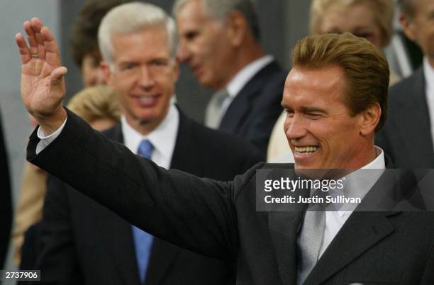 Newly sworn-in California Gov. Arnold Schwarzenegger waves to the crowd November 17, 2003 in Sacramento, California. Schwarzenegger became the 38th...