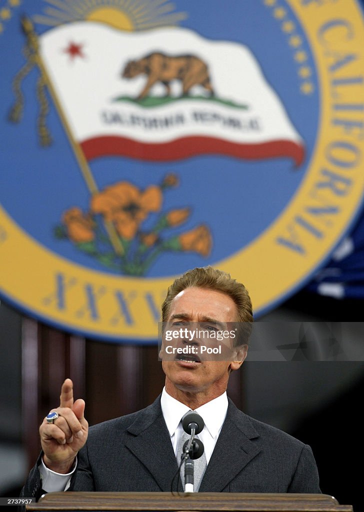 California Governor Arnold Schwarzenegger delivers his inaugural