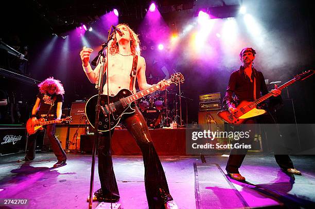 The Darkness performs at Irving Plaza November 18, 2003 in New York City.
