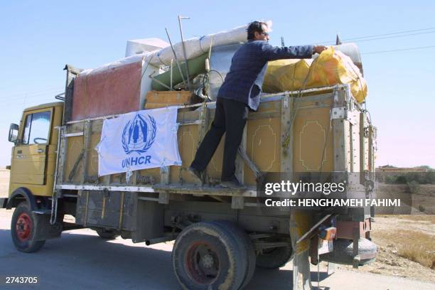 Basra Raja Driver 22 1991 Uprising In Basra Stock Photos, High-Res Pictures, and Images ...