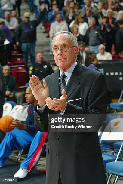 Head coach Larry Brown of the Detroit Pistons claps during the game against the Sacramento Kings at Arco Arena on November 11, 2003 in Sacramento,...